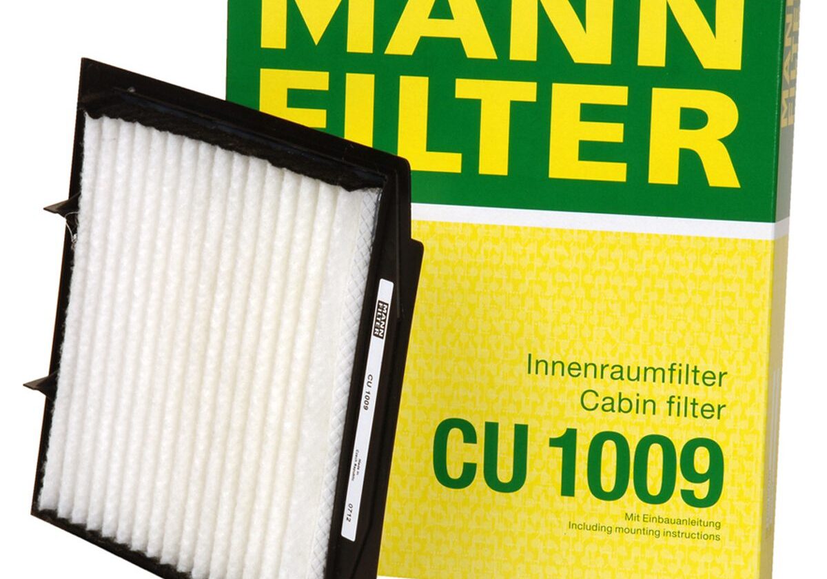 MANN cabin filter with packaging box.