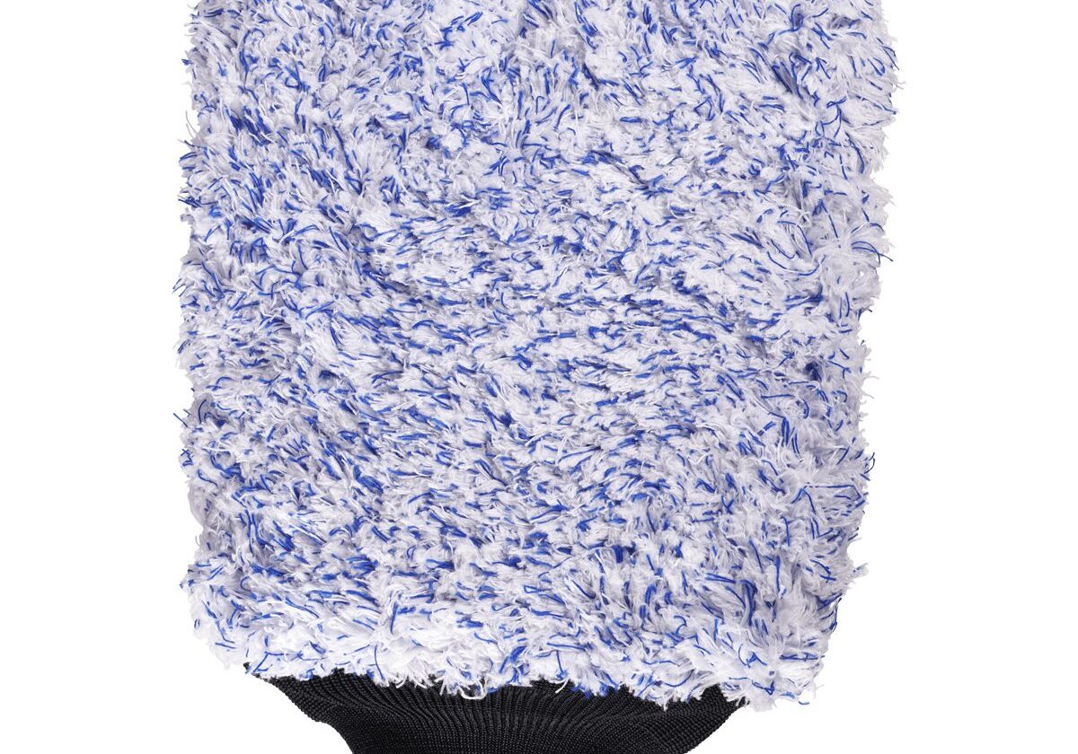 Fluffy blue and white cleaning mitt.
